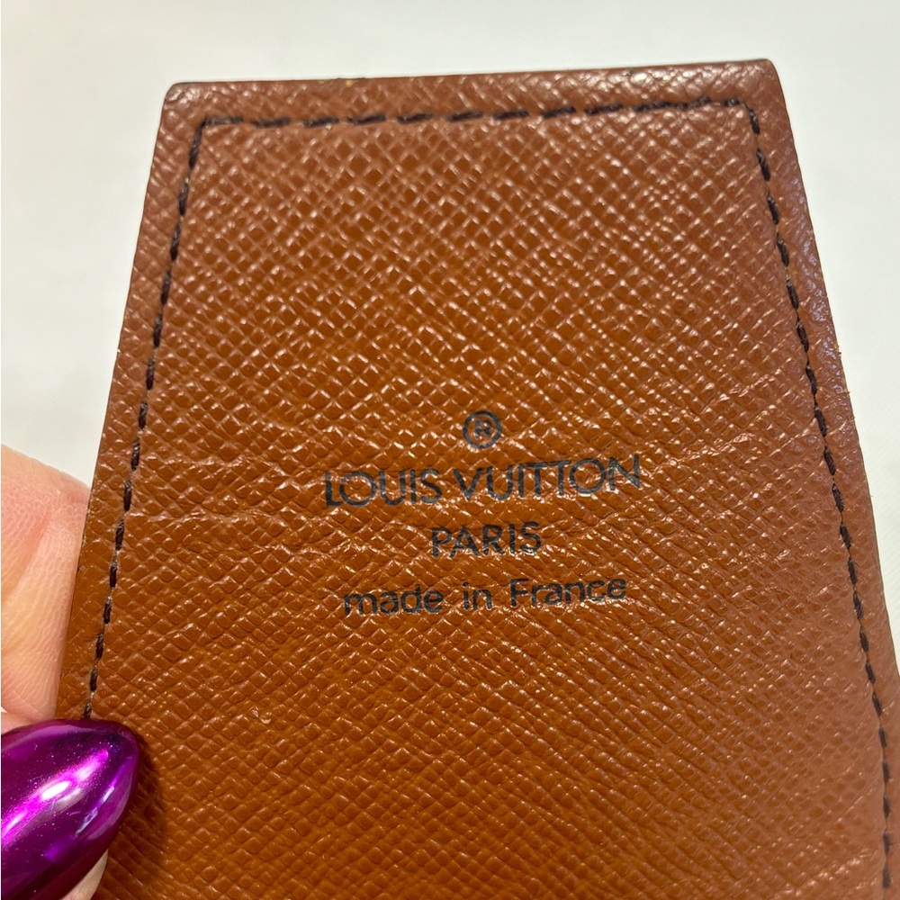 Louis Vuitton Etui Momogram Case - Picture 9 of 14